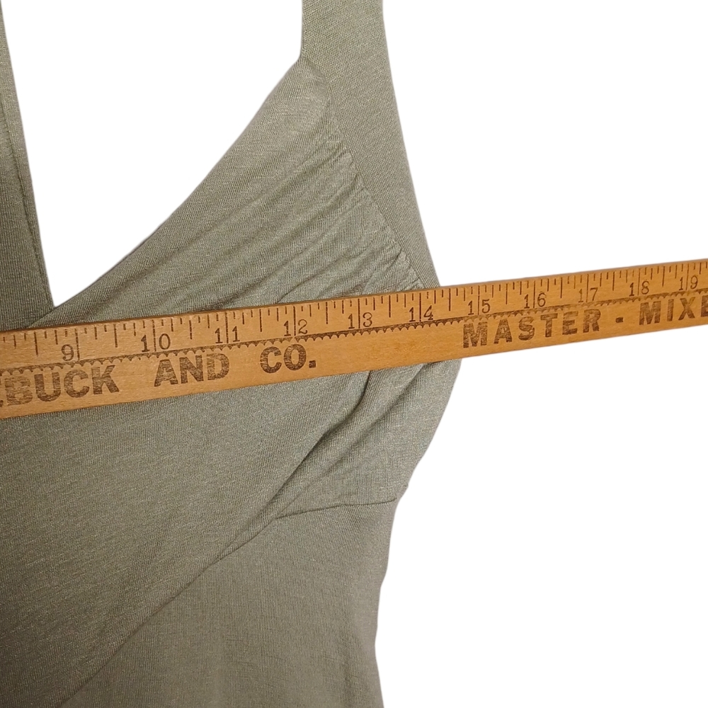 FASHION NOVA Olive Green Sleeveless Rushing Crossed Bodysuit Medium NWT - Picture 7 of 10